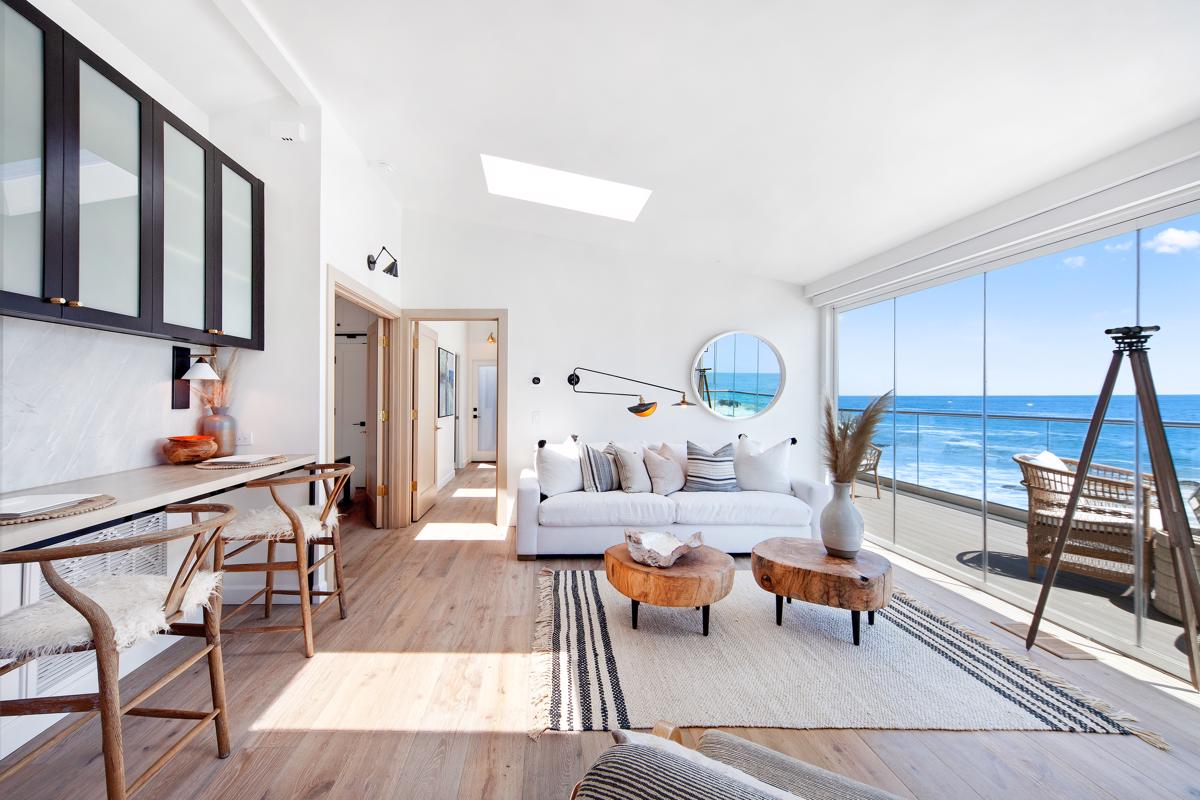 BEAUTIFULLY REMODELED BEACH HOME