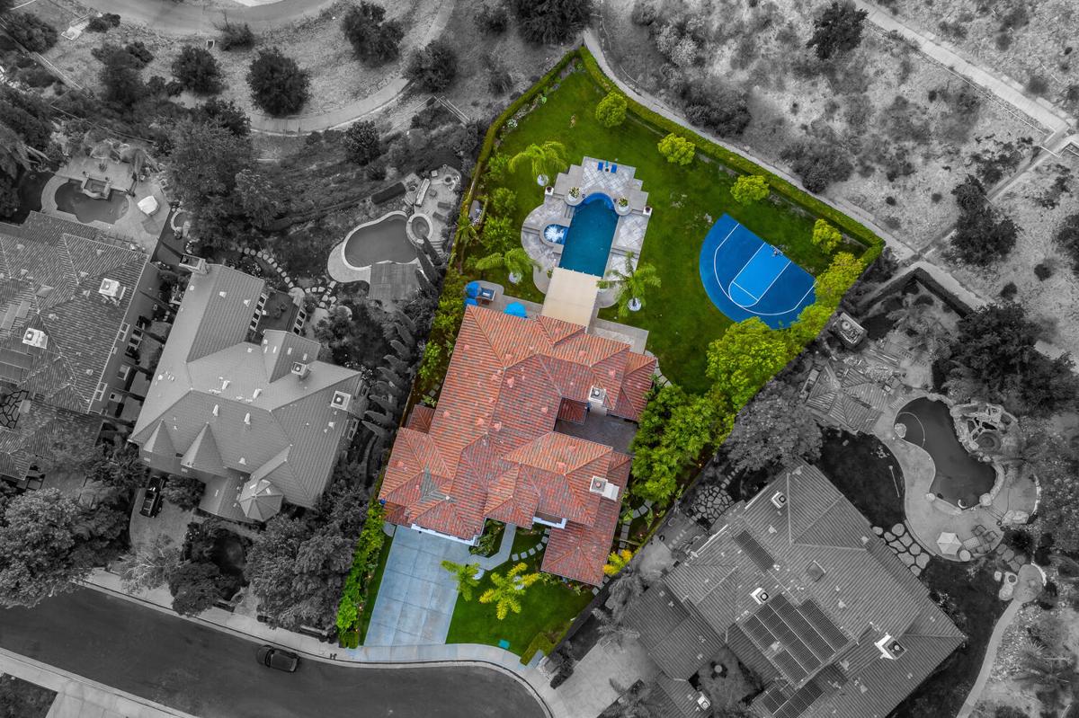 LUXURIOUSLY UPGRADED MEDITERRANEAN ESTATE