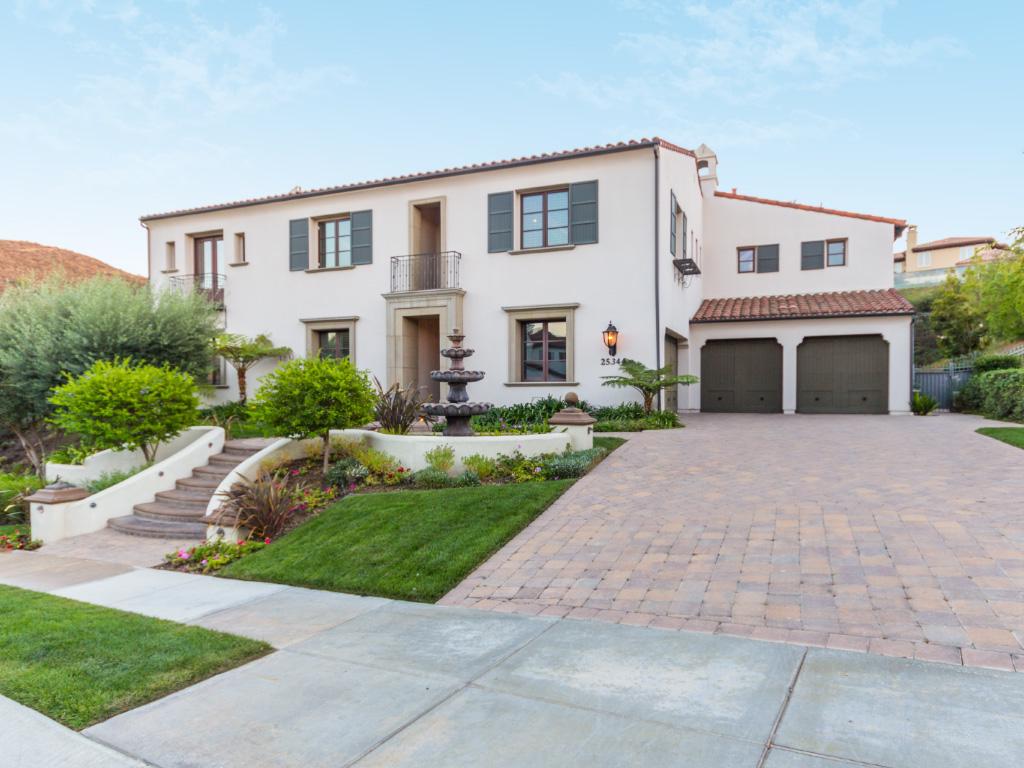 Calabasas Luxury Homes and Calabasas Luxury Real Estate Property