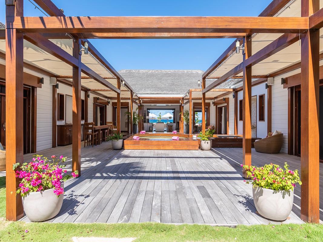 拉普拉格 luxury properties