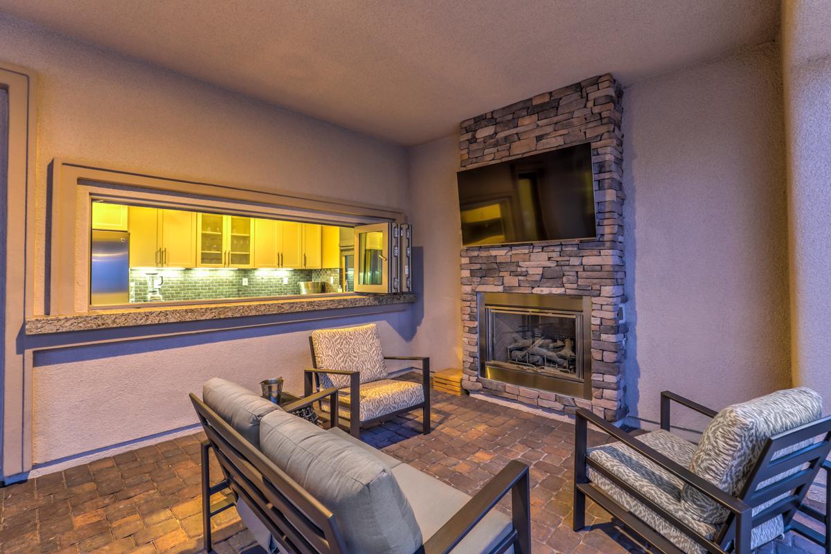 SOUTHERN HIGHLANDS GOLF CLUB ENTERTAINER DREAM Nevada Luxury Homes