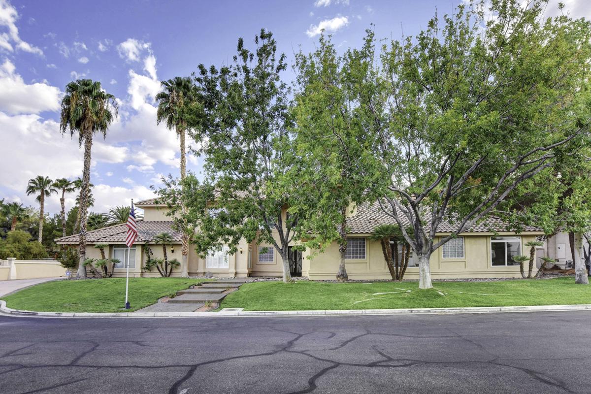 GATED LAS VEGAS ESTATE Nevada Luxury Homes Mansions For Sale Luxury Portfolio