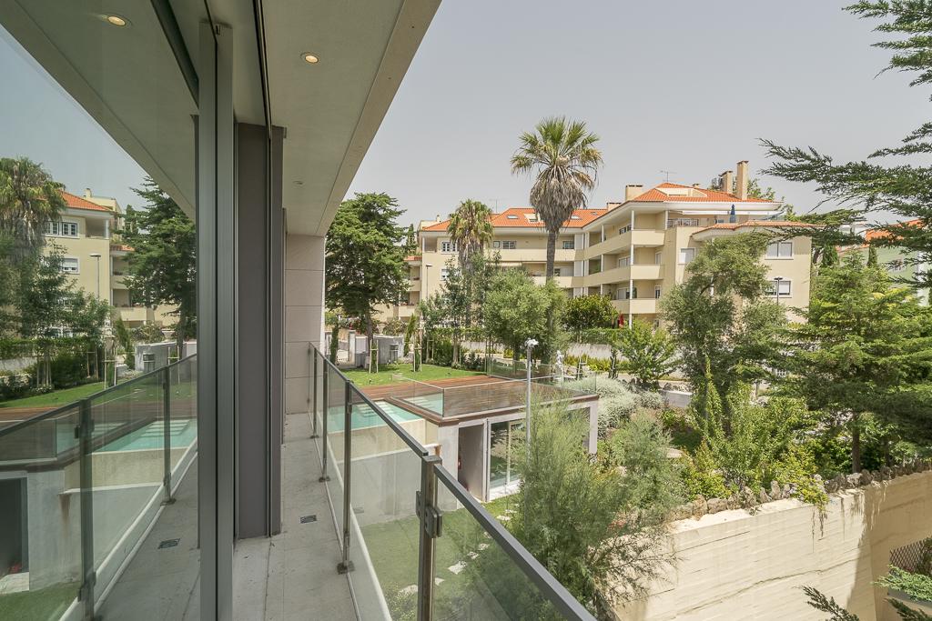 LUXURY PRIVATE CONDO IN MONTE ESTORIL, PORTUGAL Portugal Luxury Homes