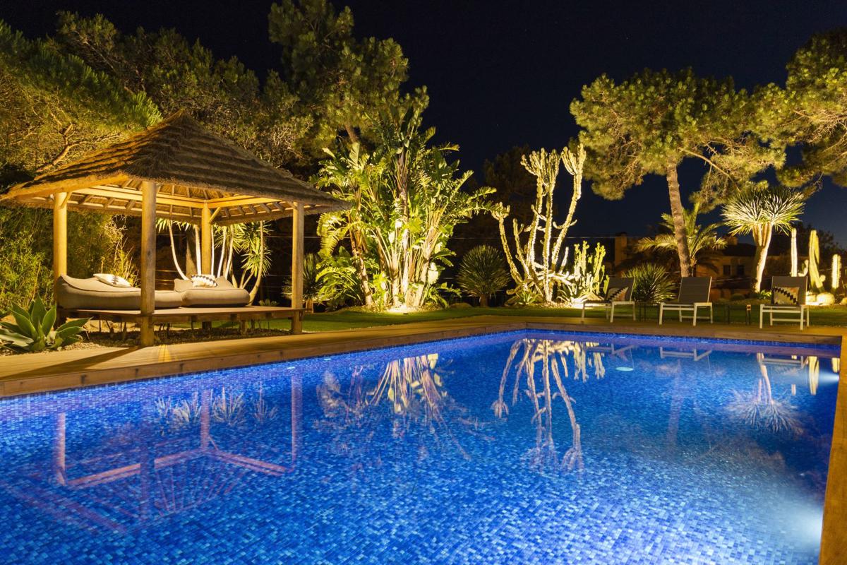 CONTEMPORARY VILLA IN QUINTA DA MARINHA Portugal Luxury Homes Mansions For Sale Luxury