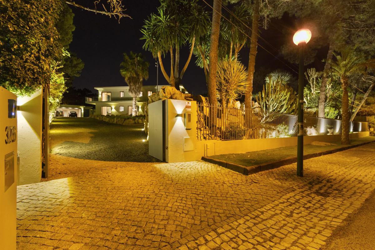 CONTEMPORARY VILLA IN QUINTA DA MARINHA Portugal Luxury Homes Mansions For Sale Luxury