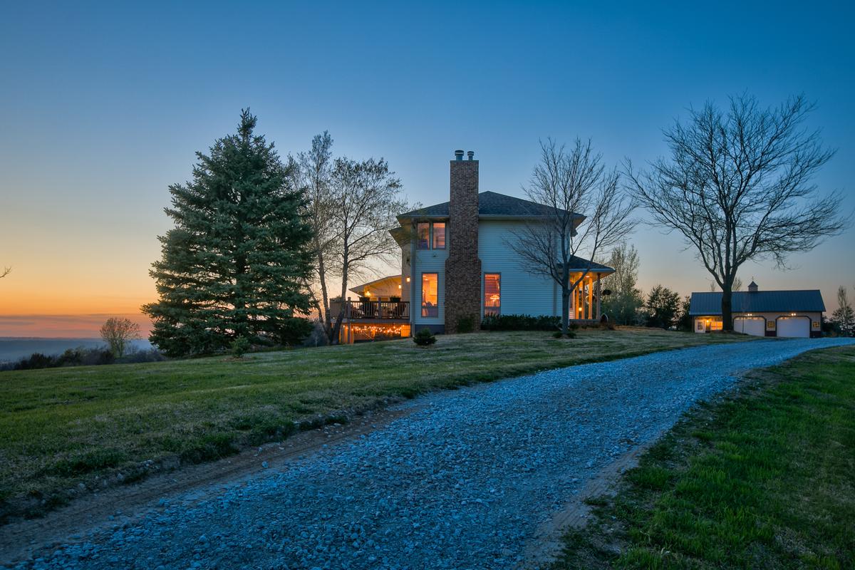 25130 WINDY BLUFF LANE, ARLINGTON, NE Nebraska Luxury Homes