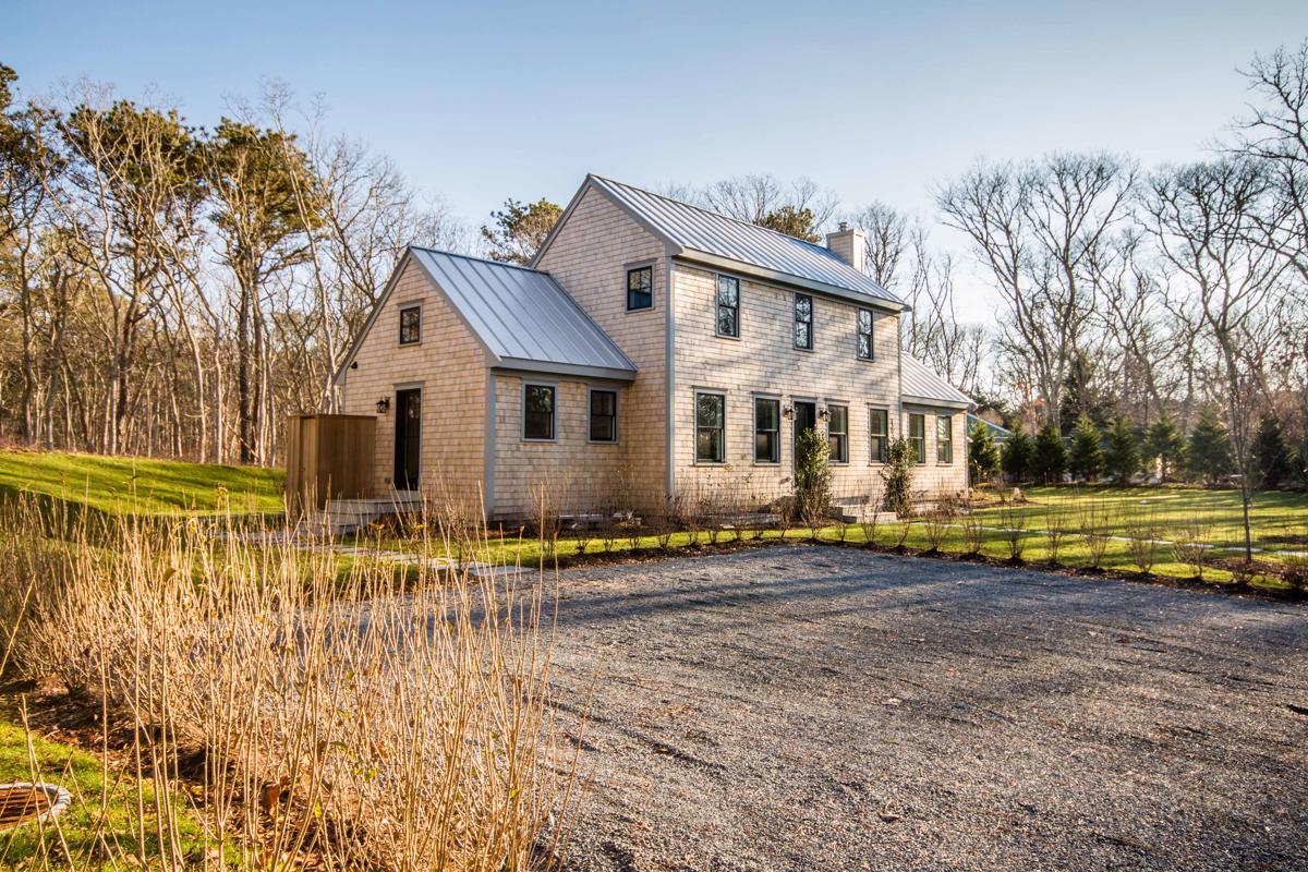 NEW CUSTOM HOME ABUTTING PRESERVATION LAND Massachusetts Luxury Homes