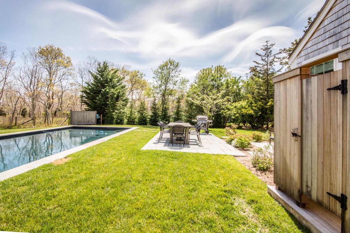 ISLAND GROVE WITH HEATED SWIMMING POOL Massachusetts Luxury Homes