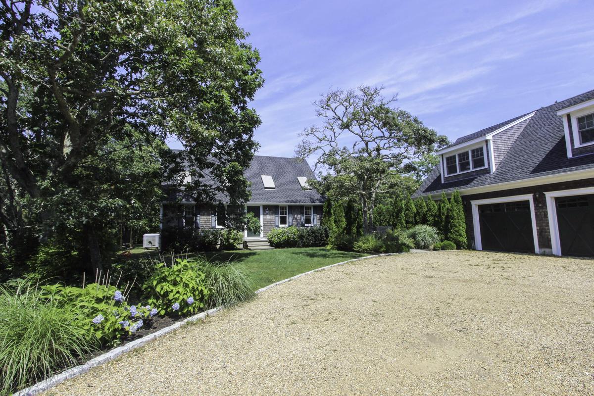 KATAMA COMPOUND WITH HEATED POOL