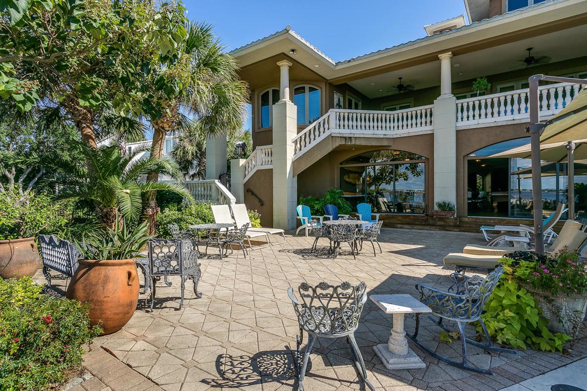PENSACOLA BEACH SOUND FRONT LIVING Florida Luxury Homes Mansions