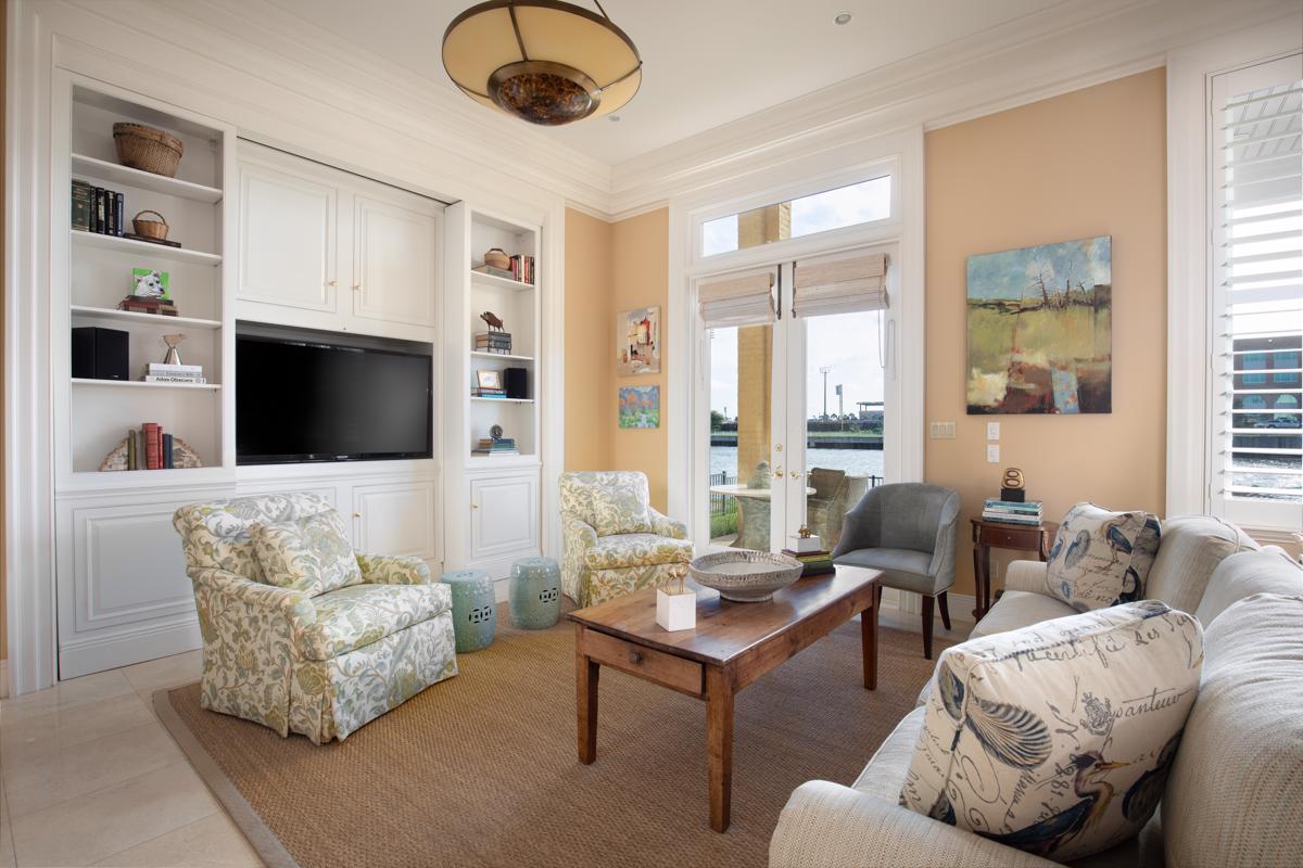 市中心海滨行政区 luxury homes