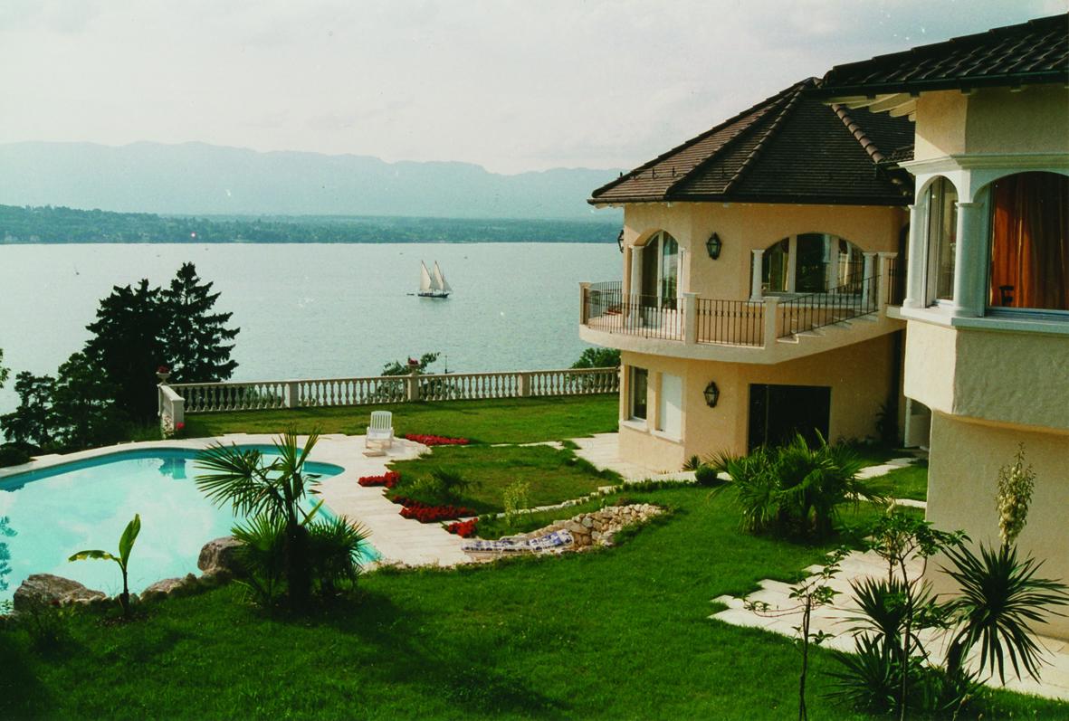 IMPRESSIVE VIEW OF GENEVA FROM COLOGNY Switzerland Luxury Homes